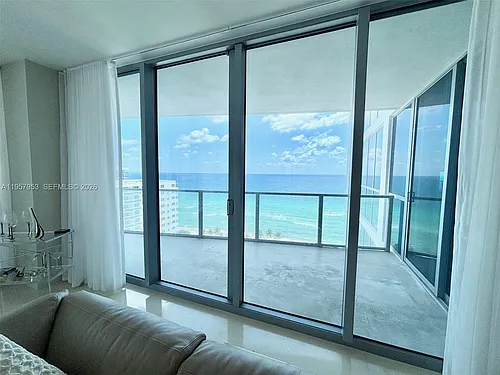 3101 S Ocean Dr #1701 Photo 1