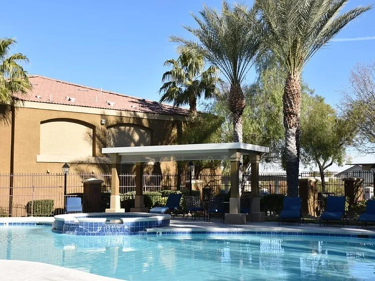 950 Ven Mls #523 — Photo 31