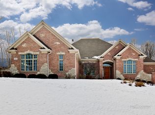 3105 Wren Ct, Spring Grove, IL 60081