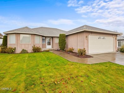 366 S 76th Ave, Yakima, WA, 98908