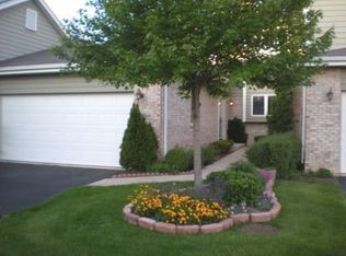 8566 Tullamore Dr, Tinley Park, IL 60487