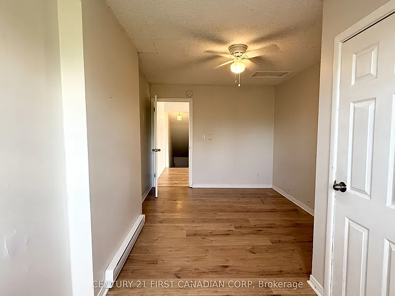 359 Princess Ave #3 — Photo 10