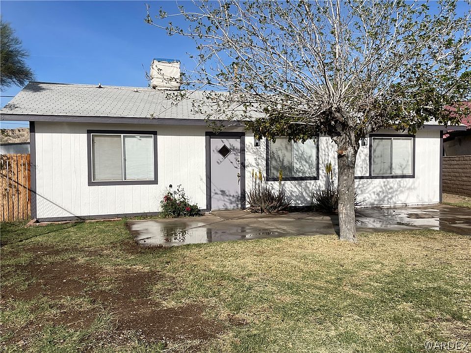 1st image of 218 Tanglewood Lane