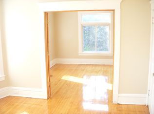 1514 E 4th St #2, Duluth, MN 55812