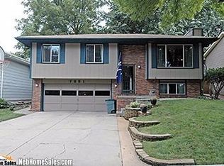 7351 Greenwood Ct, Lincoln, NE 68507