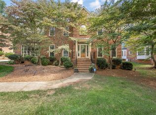 1508 Double Oaks Rd, Greensboro, NC 27410