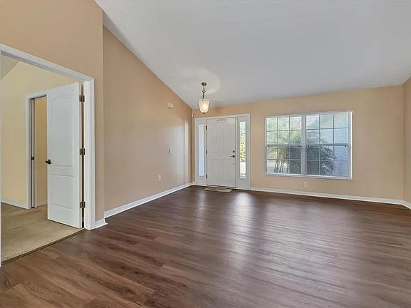 4th image of 14163 Tudball Ave