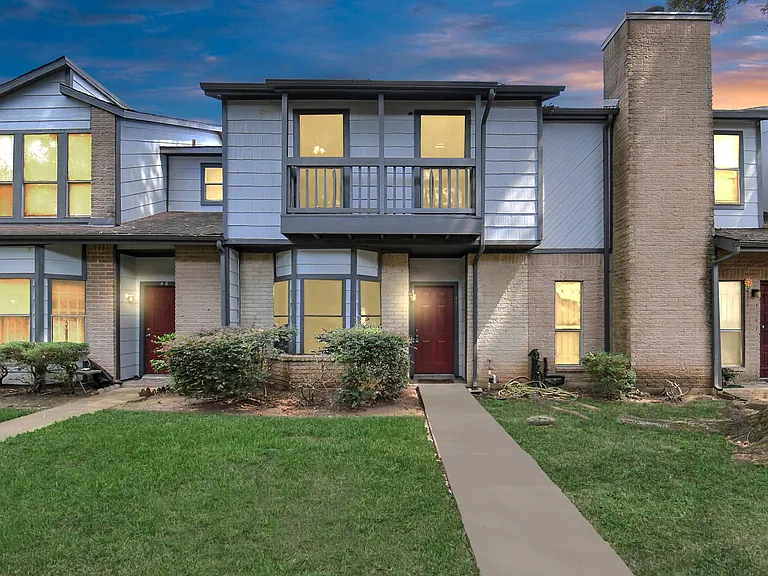 12400 Brookglade Cir #47 — Photo 2