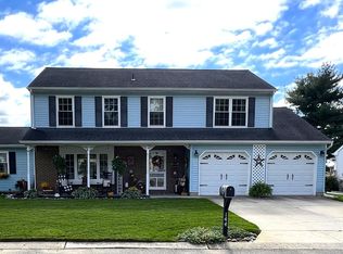 144 Robins Run W, Logan Township, NJ 08085