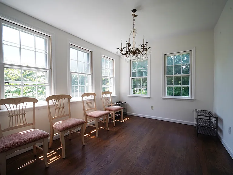 416 Ridgeway #1 — Photo 5