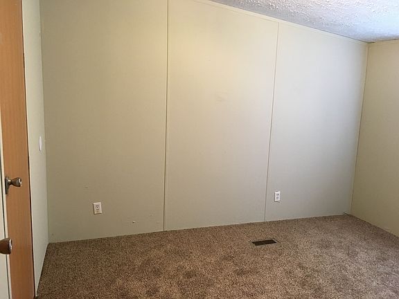 3rd image of 1208 Jamison Ave