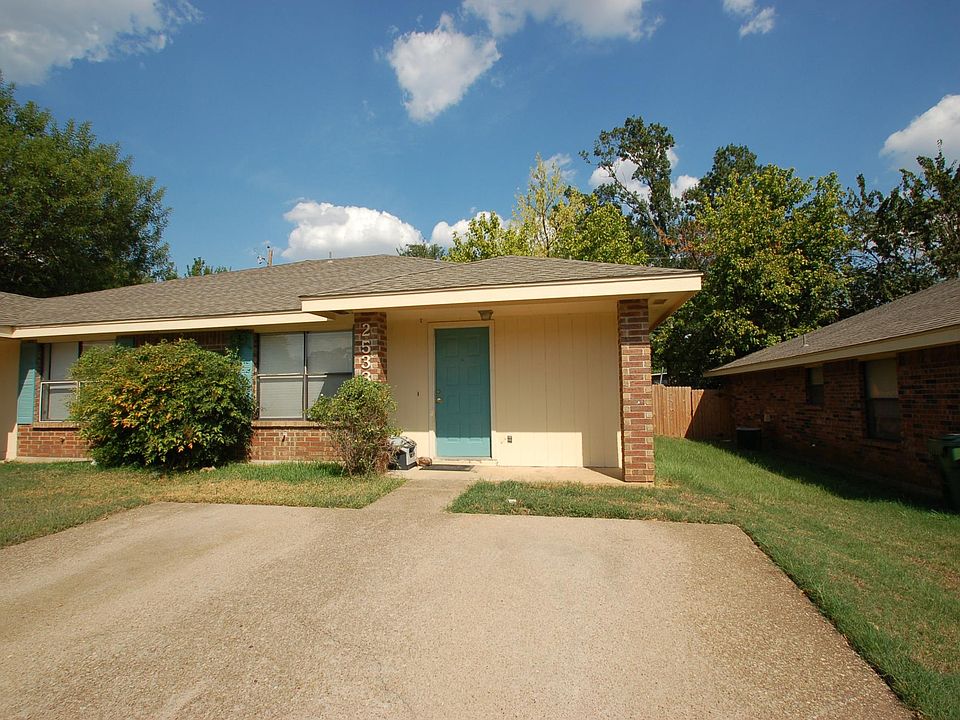 1st image of 2533 Windy Pine Ln