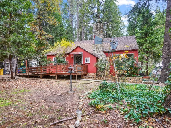 4941 Cedar Dr, Camino, CA 95709