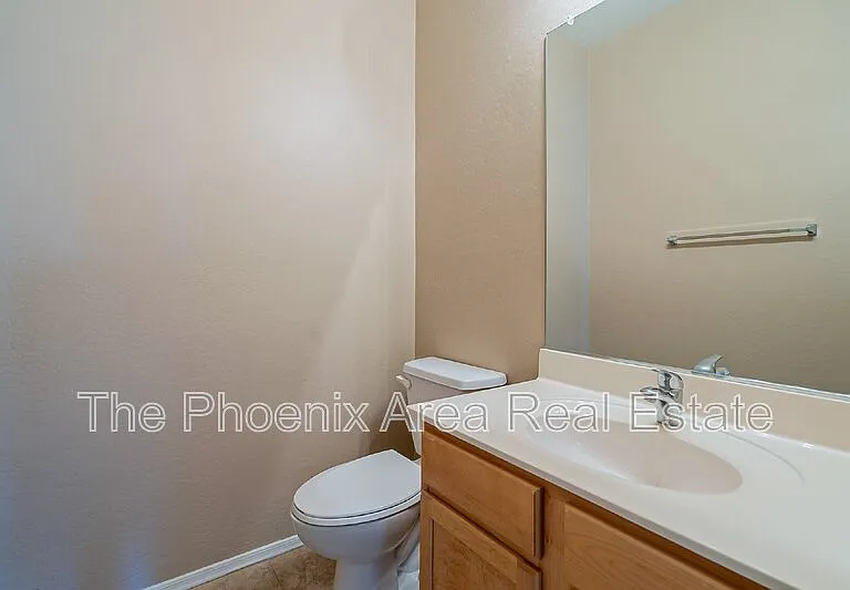 44299 W Oster Dr — Photo 16