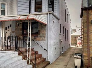 6920 Juniper Valley Rd, Middle Village, NY 11379