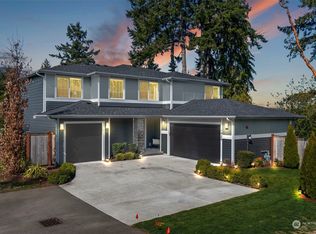 1926 S 224th Place Des, Moines, WA 98198