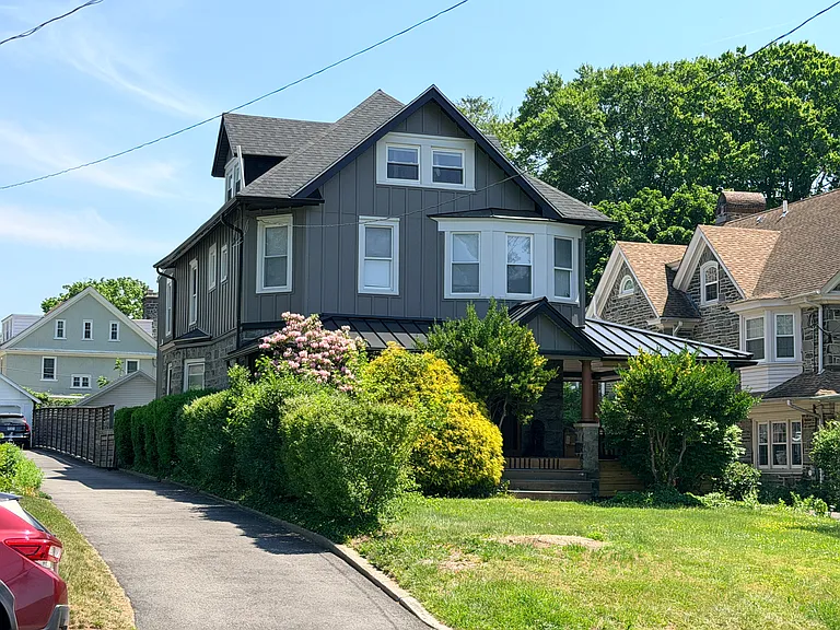 123 Bryn Mawr Ave — Photo 3