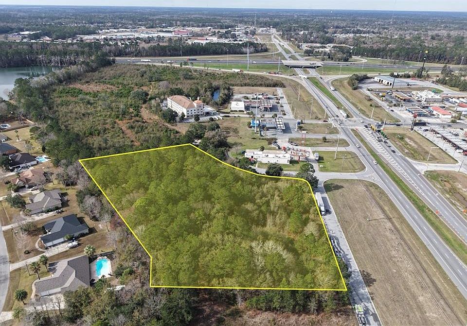 2nd image of 140 Frontage Rd