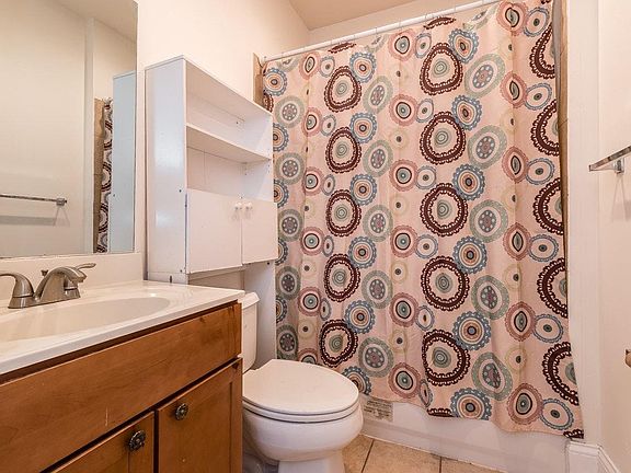 2nd image of 635 Kress Aly APT 2