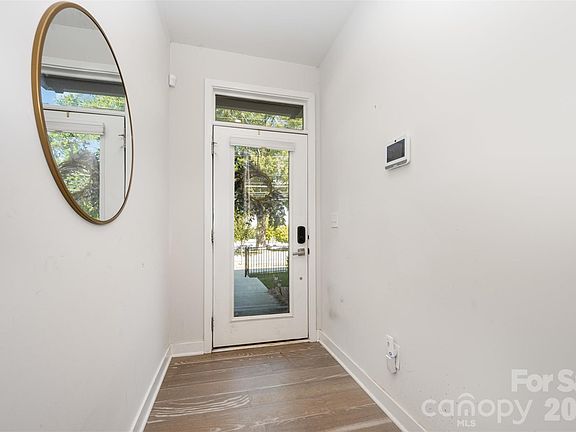 3rd image of 540 Billingsley Rd