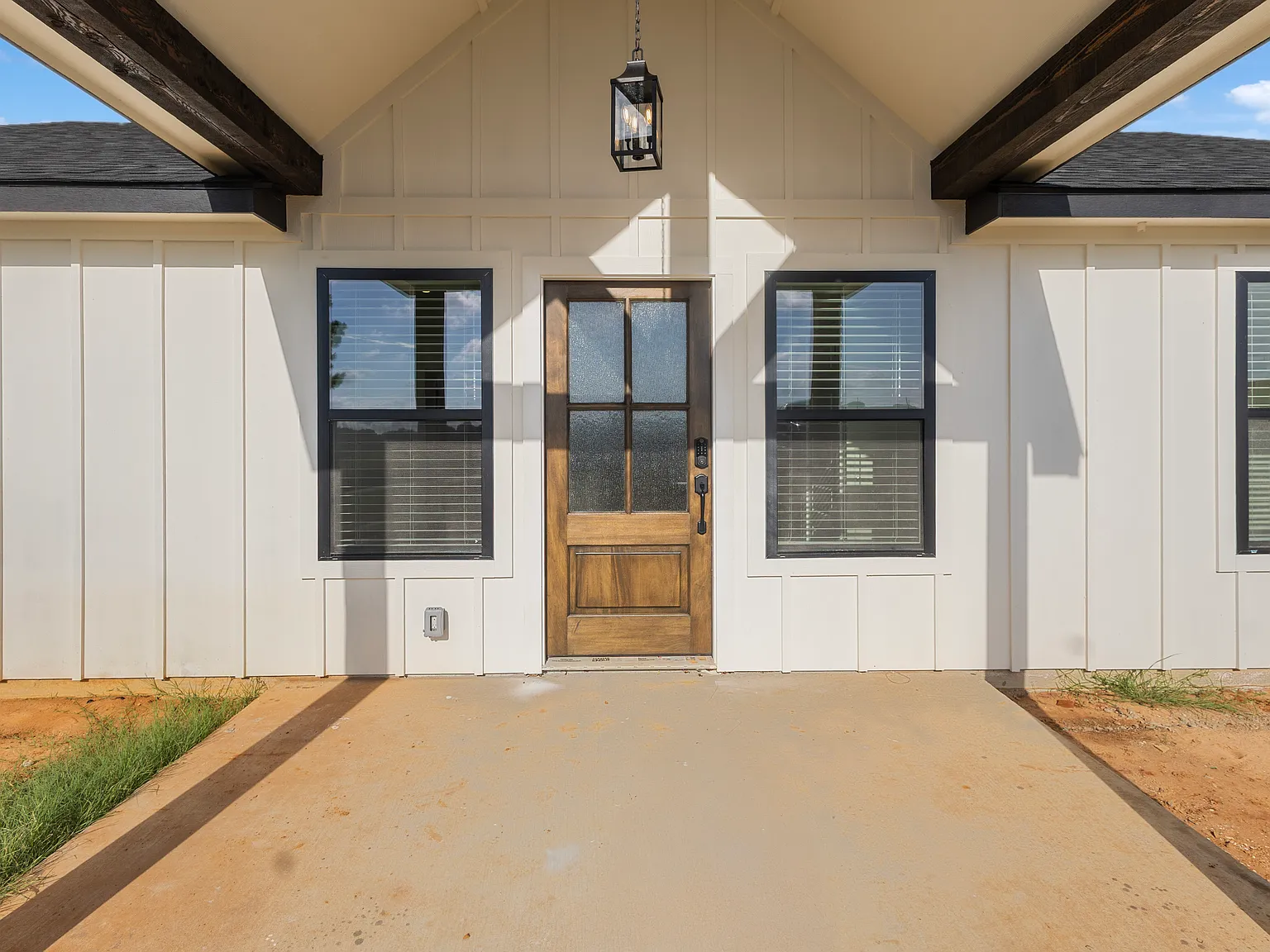 3 bed, 1200 sqft, $1,600 — Photo 3
