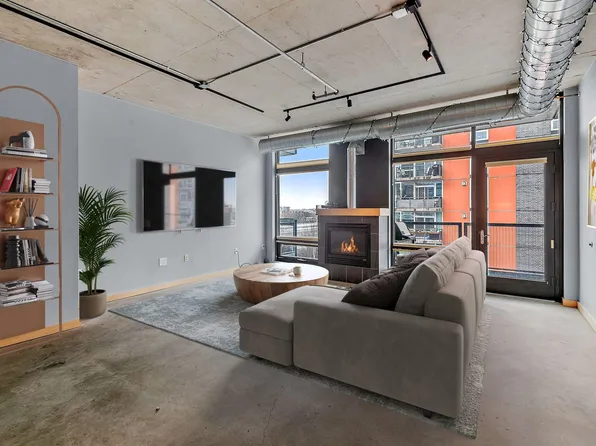 720 N 4th St Unit 403, Minneapolis, MN 55401