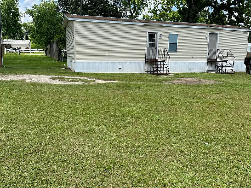 125 Lillie Ln