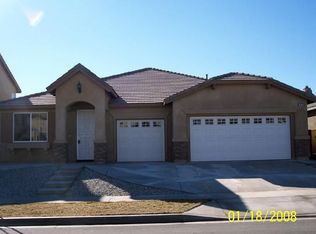 13231 Long Meadow St, Hesperia, CA 92344