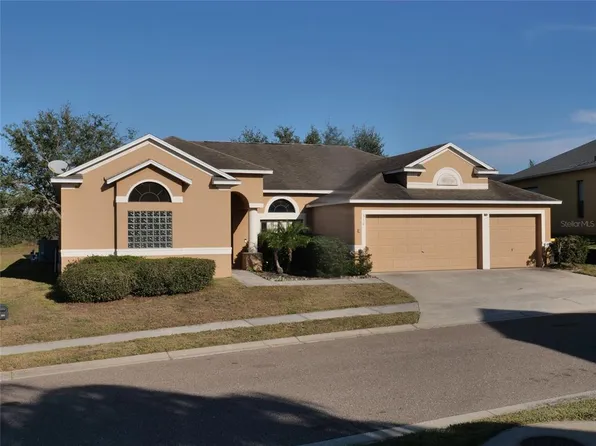 510 Coventry Rd, Davenport, FL 33897