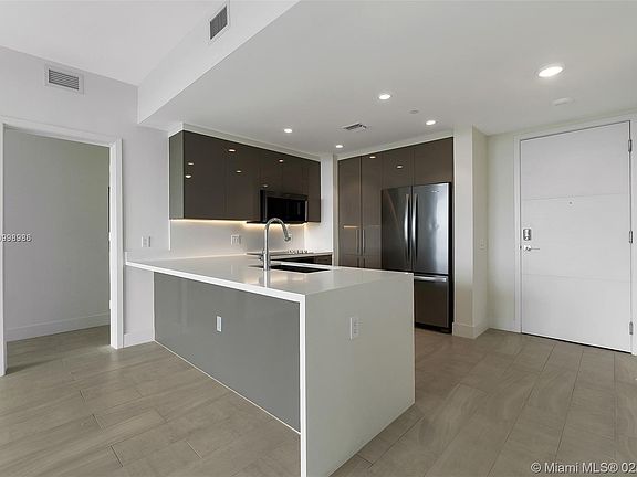 3rd image of 2000 Metropica Way #407