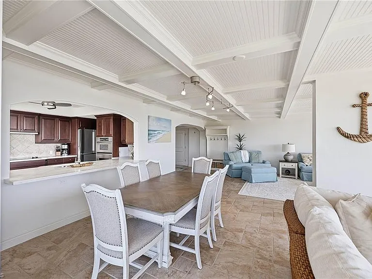 4031 Gulf Shore Blvd N #55 — Photo 15