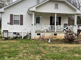 1615 Hanover Rd, Burlington, NC 27217