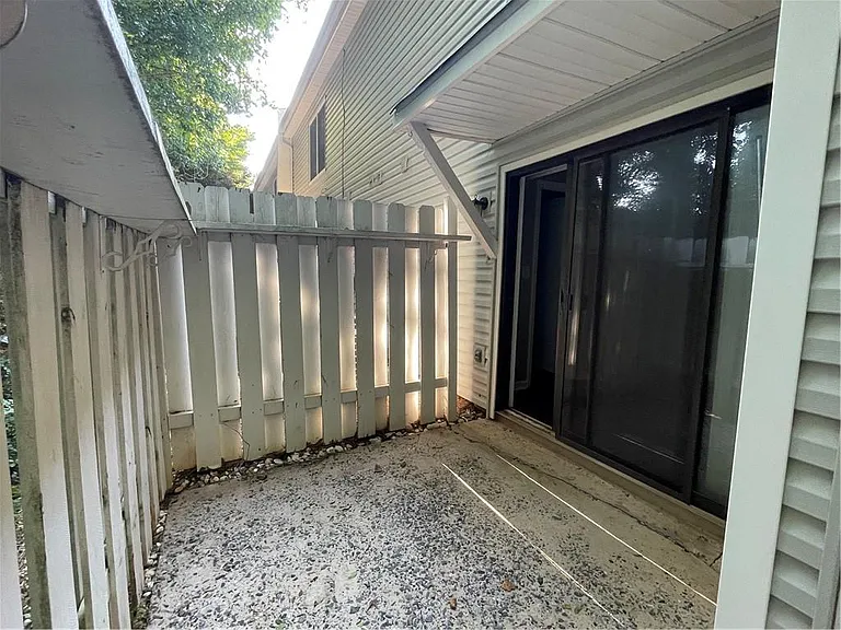 1524 Planters Ridge Ln — Photo 17