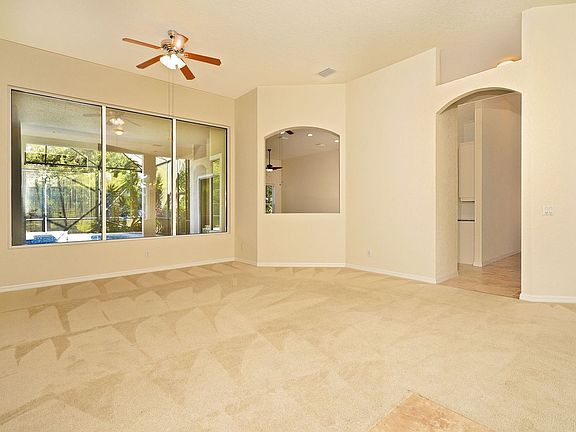 3rd image of 4449 Chastain Dr