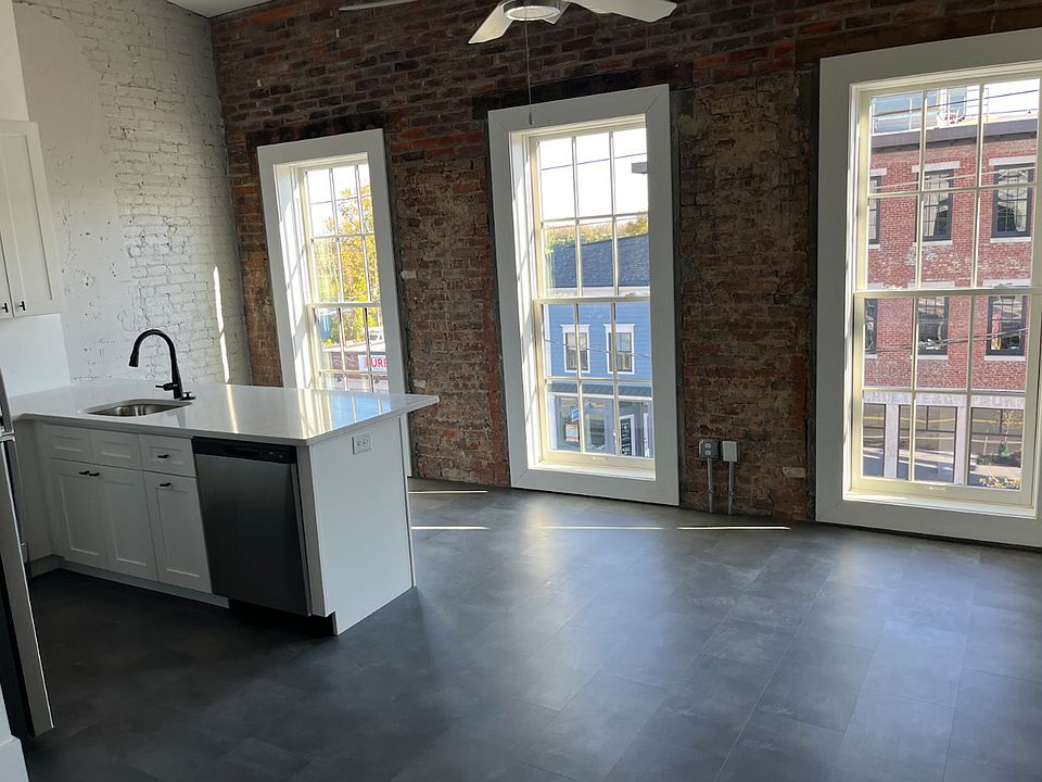 1st image of 145 E Main St #147-300
