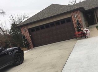 400 Highpoints Rdg, Branson, MO 65616