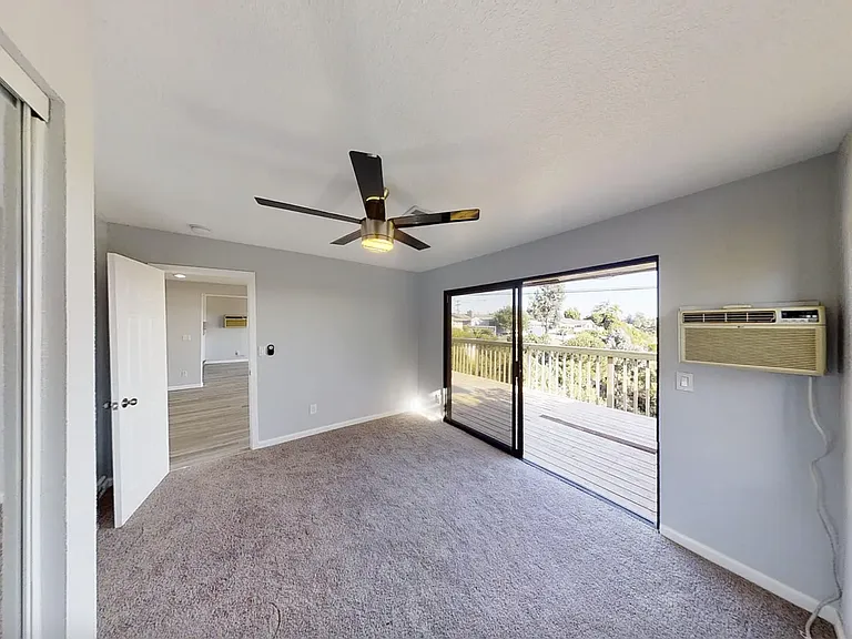 5539-5541 Dorothy Dr — Photo 15