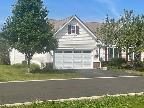 3rd image of 2534 Fairway Ln