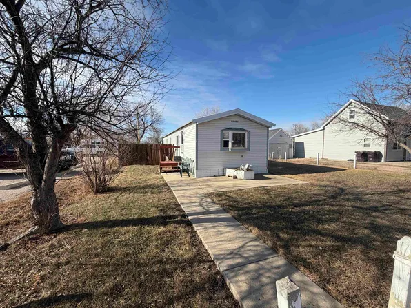211 S Bailey Ave, New Underwood, SD 57761