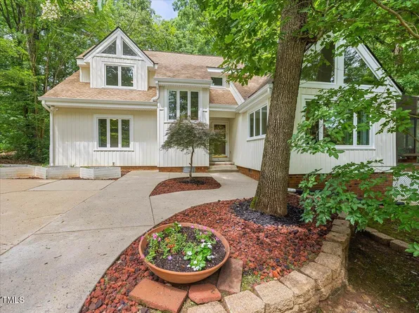 310 Heidinger Dr, Cary, NC 27511