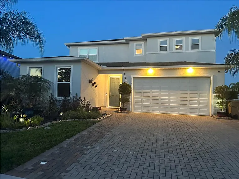2104 Stillwood Way — Photo 4