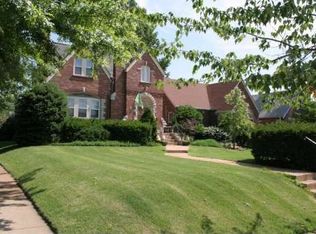 6583 Pernod Ave, Saint Louis, MO
