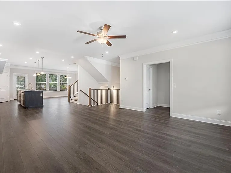 1317 Rosen Rd — Photo 5