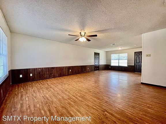 5th image of 385 Briarwood Dr