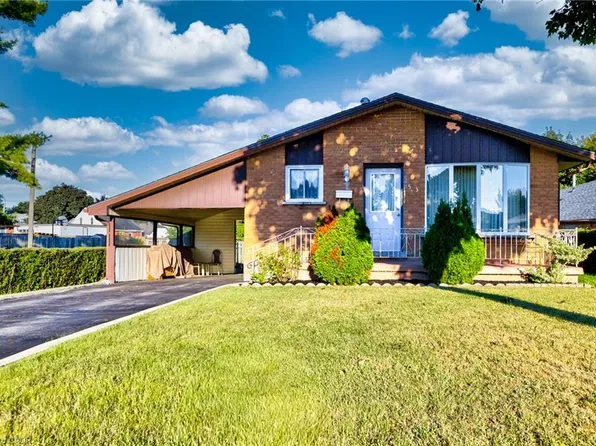 53 Moscrip Rd, Cambridge, ON N1R 5Y8