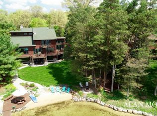 5654 Arroyo Vista Dr NE, Rockford, MI