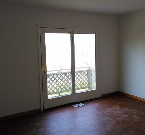 2nd image of 815 Gael Dr Unit B