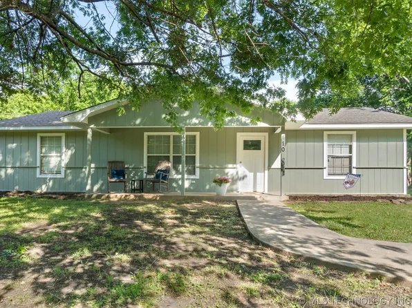 410 S Arkansas St, Caddo, OK 74729