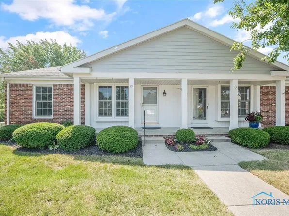 15 New England Ln, Perrysburg, OH 43551