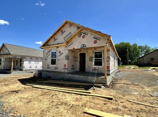 204 Center St, Portland, TN 37148